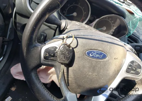 2014 Ford Fiesta Se z USA, uszkodzony, nr VIN 3FADP4BJ8EM118009